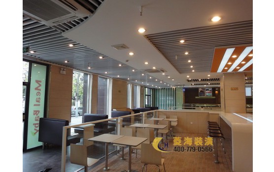 快餐廳就餐區(qū)設(shè)計