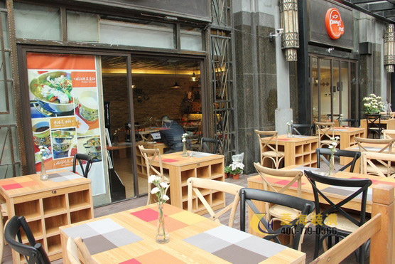 火鍋店裝修設計效果圖