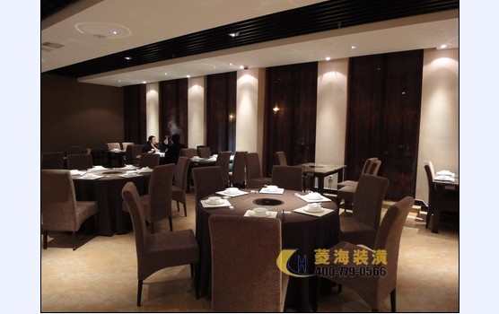 粵式火鍋店四人桌