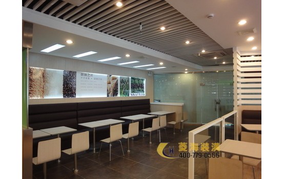 快餐廳點餐區(qū)設(shè)計